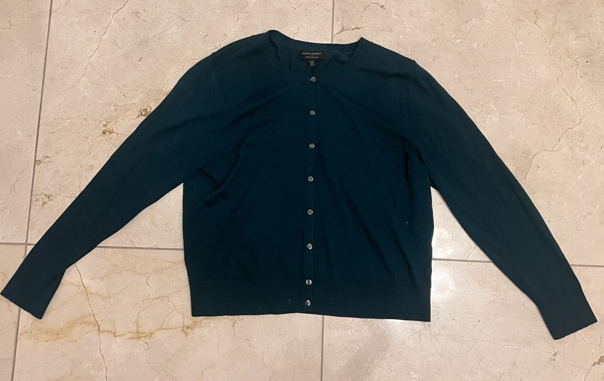 Women’s Hunter Green Banana Republic Cardigan XL