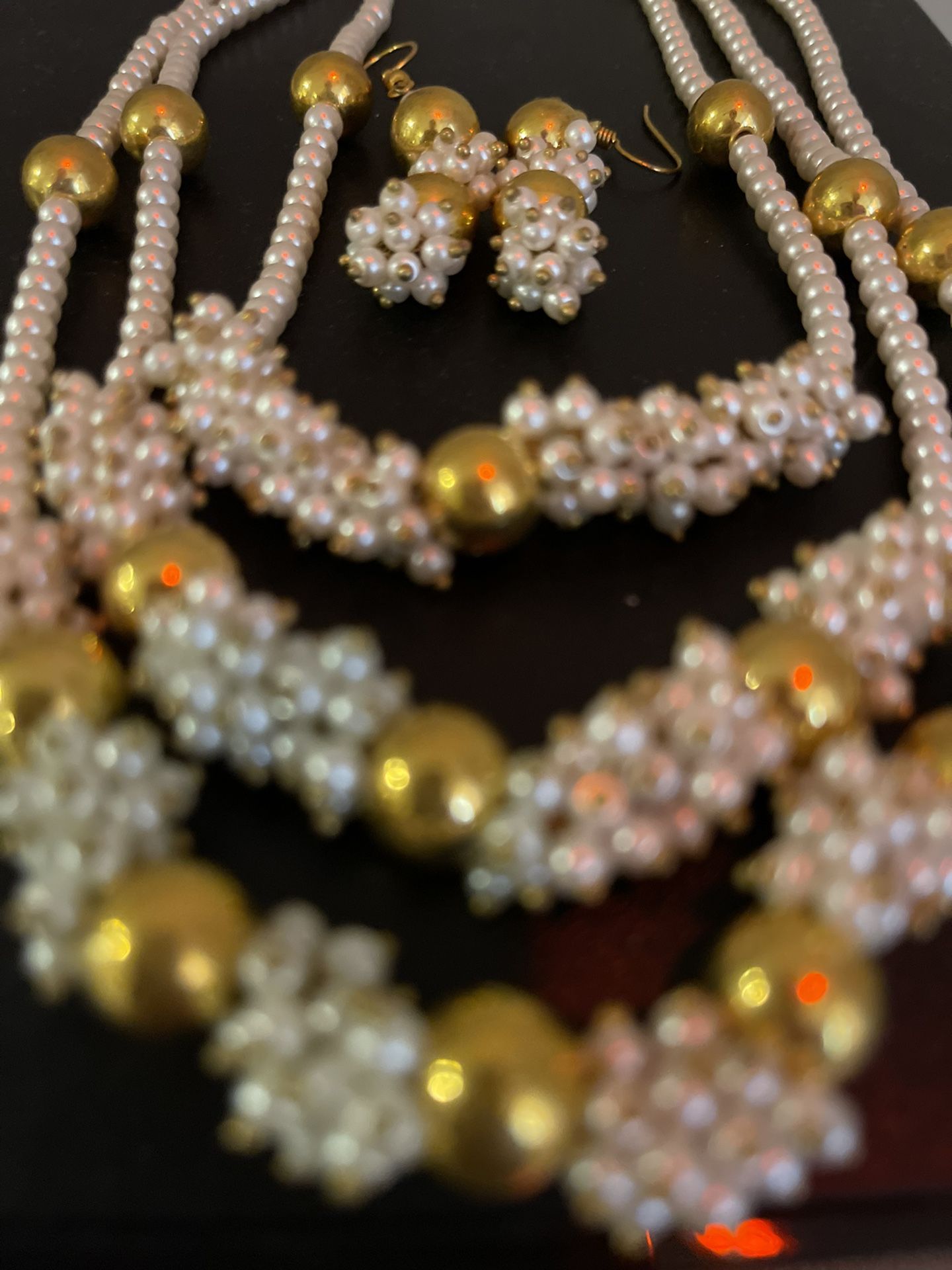 Pearl With Gold Water Mala Set