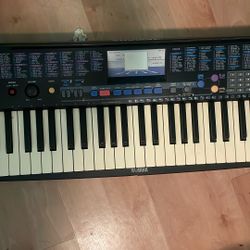 Yamaha Keyboard