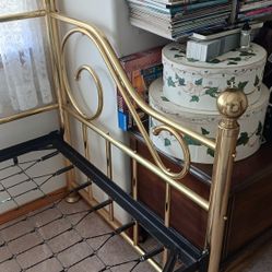 Brass Daybed With Mattress