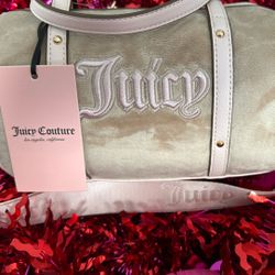 Juicy Couture Queen of Everything Mini Barrel