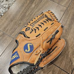 Spalding Leather Baseball Glove 