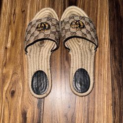 Female Gucci Sandals