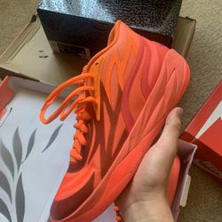 Mb.01 Red Blast Puma 