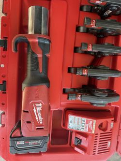 Milwaukee M18 Press Tool