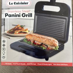 Brand New Le Cuisinier Panini Grill