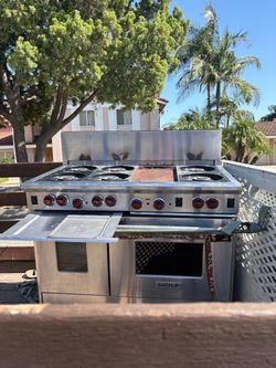 Wolf stove and oven
