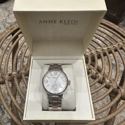 Anne Klein New York