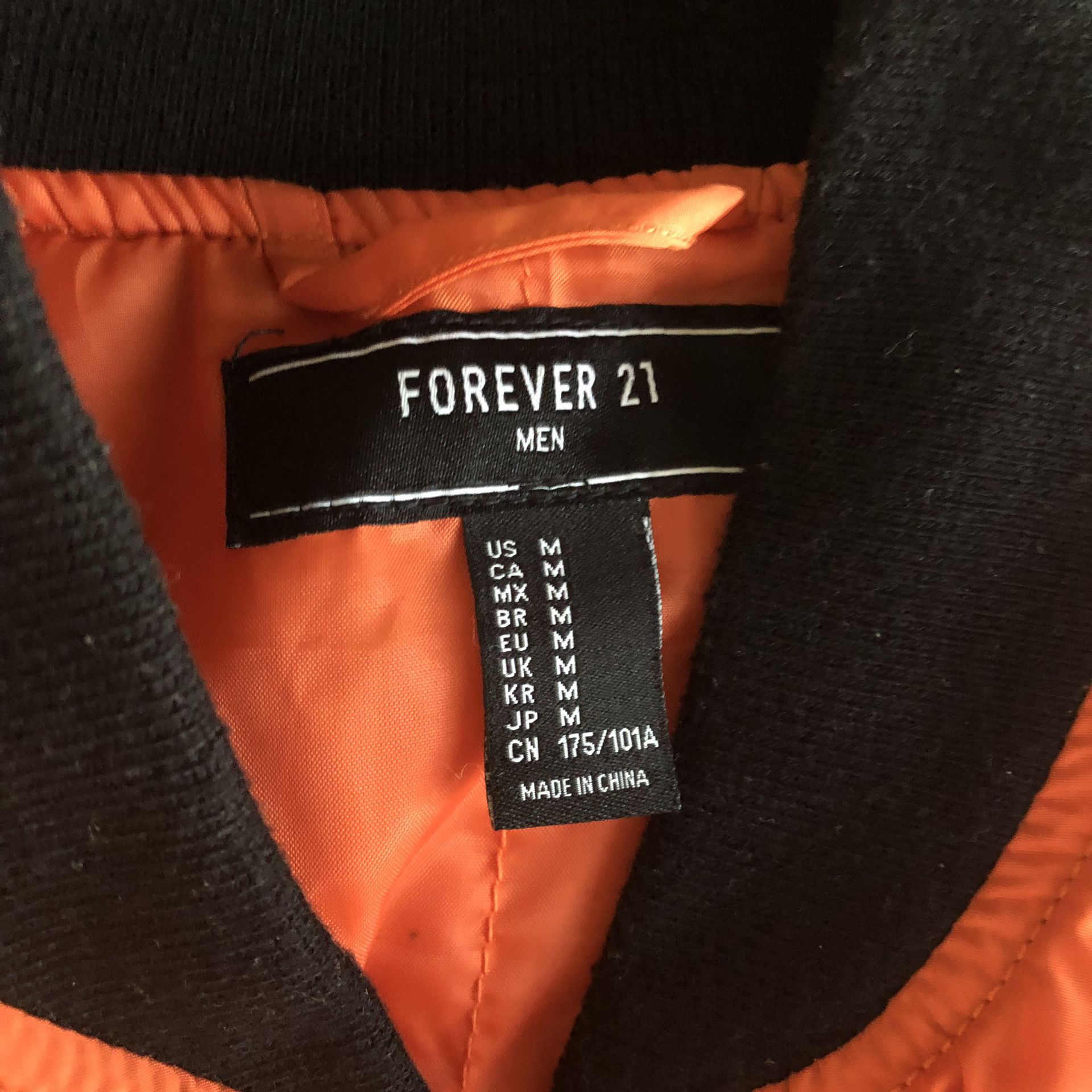 Forever 21 NASA Jacket (Men’s Meduim) for Sale in Union City, GA - OfferUp