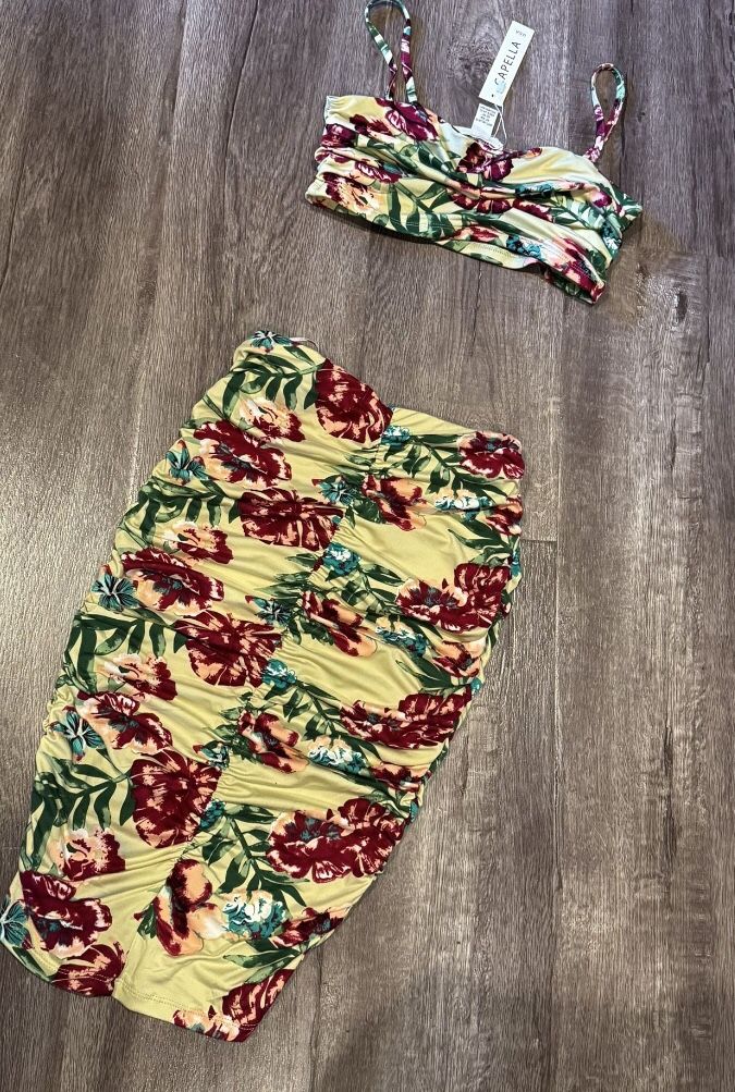 Floral Crop Top Midi Rushed Skirt - Outfit- Set New Tag