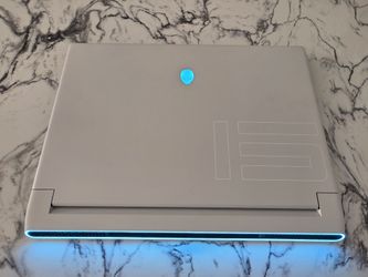 LIKE NEW-NEVER USED ALIENWARE GAMING COMPUTER