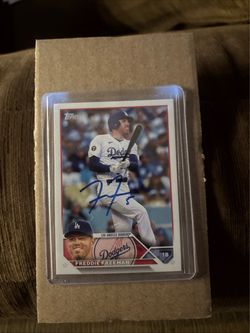 Freddie Freeman Signed Topps Baseball Card