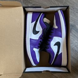 Court Purple Jordan 1 Low Size 9.5m