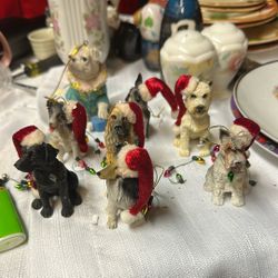 Christmas Pediments Dogs