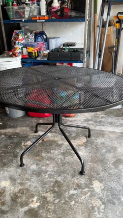 PATIO METAL TABLE