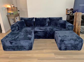 Boneless sectional couch