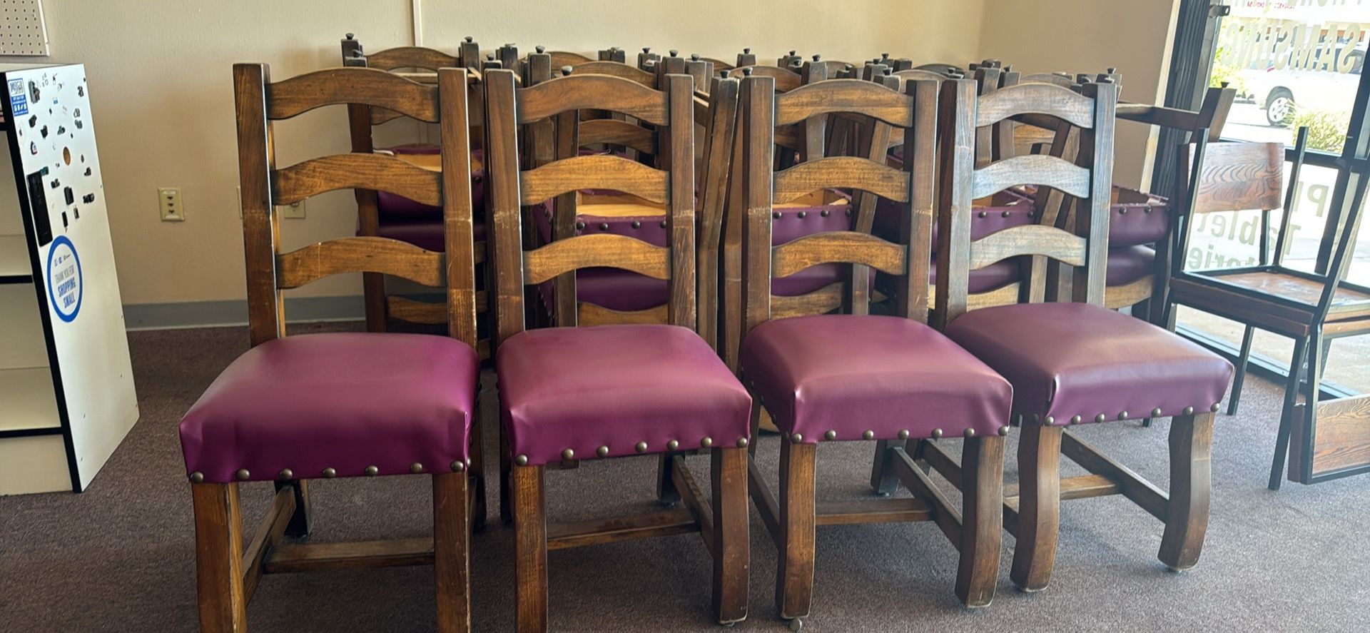 Table Tops And Chairs