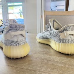 Yeezy 350 Static