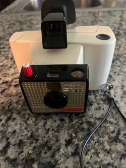 60’s Polaroid Swinger Model 20 Land Camera. Mint Condition