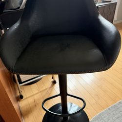 2 Black Bar Stools In Perfect Condition