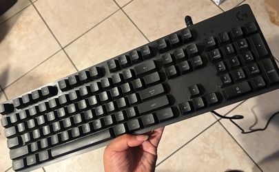 Logitech Black keyboard