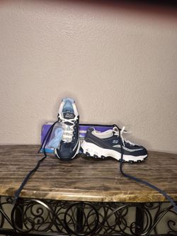 New Skechers D'Lites Women's D'Lites Sneaker size 8 Feather Light Blue
