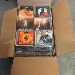 Vintage CDS 5 by 5 1/2, hispanic and classic hits l.
