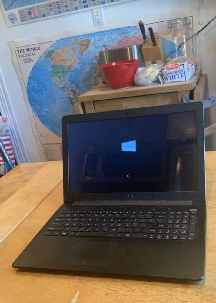Laptop Asus Windows 10
