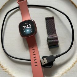 Fitbit Versa 3