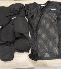 RIDDELL Football Set @ $25 YL