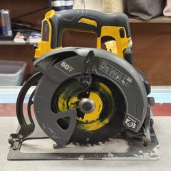 Dewalt Flexvolt 60V Brushless 1/4 in. Circular Saw w/ Brake