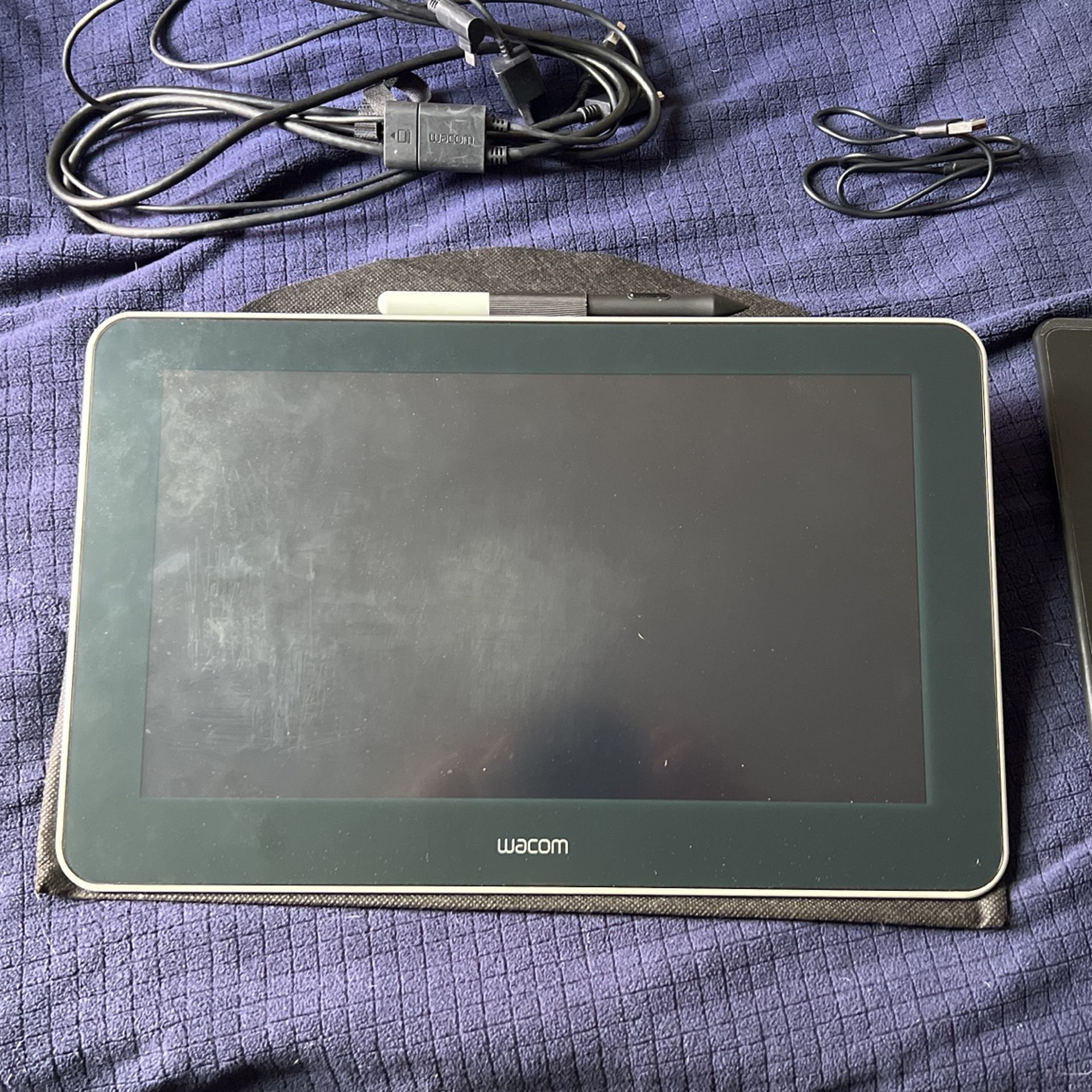 Wacom One Digital Drawing Tablet