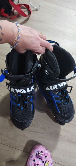 Kids rollerblades