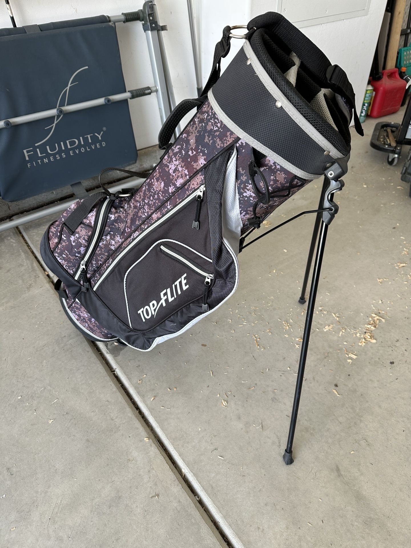 Top Flite Digital Camo Urban Stand Golf Bag