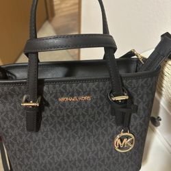 Bolsa Michael Kors Original Color Negro 