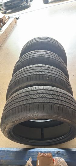 Tesla Model 3 tires, Hankook Ventus S1 AS 235/45R18, 7-8/32nds (OEM)