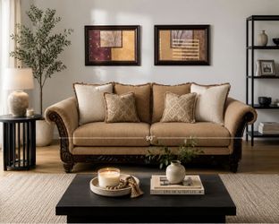 Beautiful 90" Couch - Like New