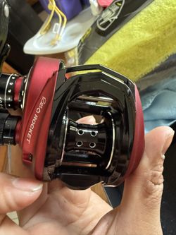 New In Box Abu Garcia Revo Rocket Baitcaster