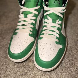 Nike Air Jordan 1 Mid Lucky Green Black White 