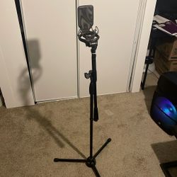 Adjustable Microphone Stand 