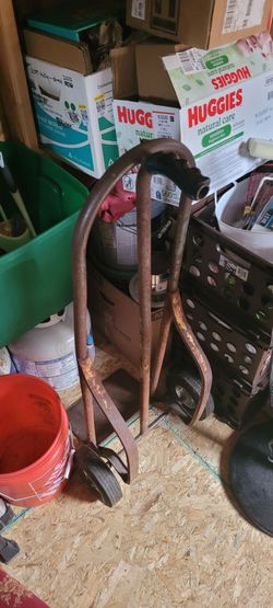 Heavy duty iron dolly, good hard tires