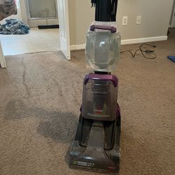 Bissell Carpet Cleaner 