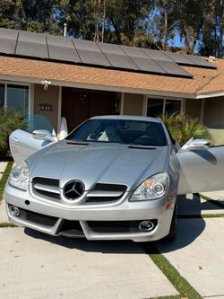 2009 Mercedez-Benz SLK 320 Roadster 2D