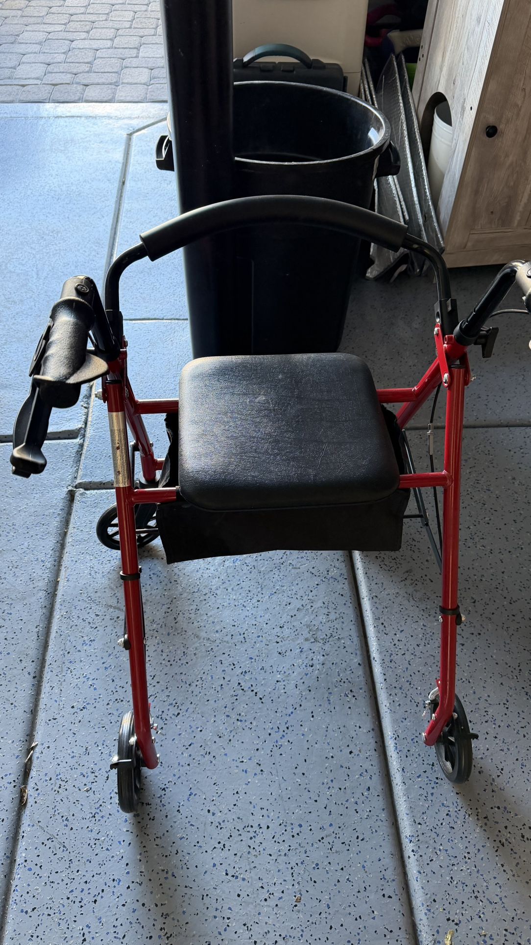 Rolling Chair / Wheel Chair