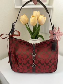 Coach Hamptons Signature Clip Hobo Shoulder Bag