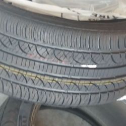 All seasons high performance tires 275/35R/20