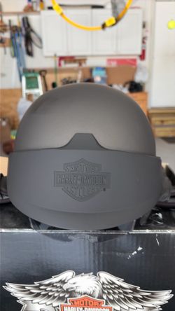 Motorcycle helmet