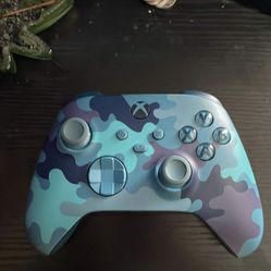 Selling Comoflauge Xbox One Controllers Wanna Sell The Pair Or Separate . 