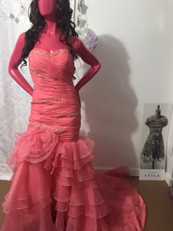 Quinceañera sweet 16 coral pink mermaid dress size small (0-2) tail dress