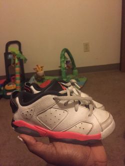 Size 9c Jordan's